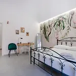 Guesthost - Dimora Di Miriam 2 Appartement *