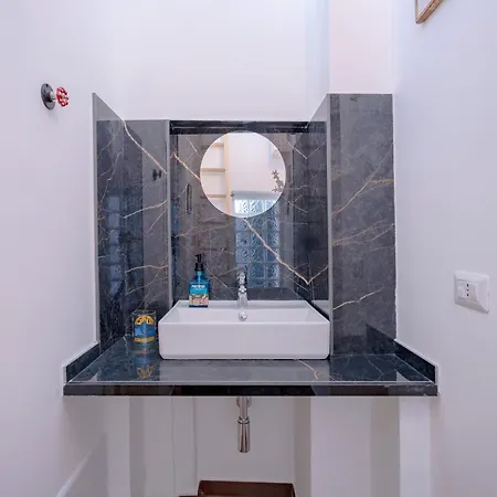 Guesthost - Dimora Di Miriam 2 Apartamento *